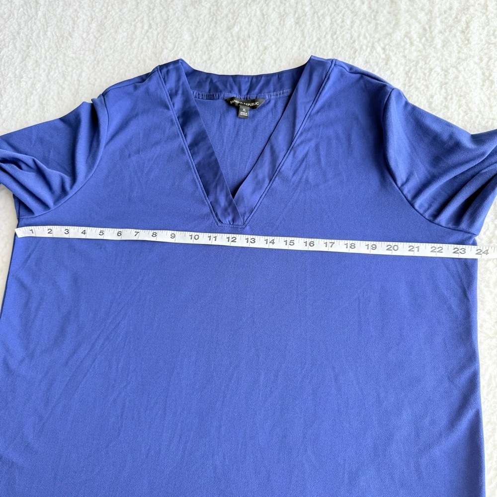 Banana Republic NWOT Women's V-Neck Blue 3/4 Sleeve Airy Blouse, Size XXL, XL, M - Picture 9 of 14
